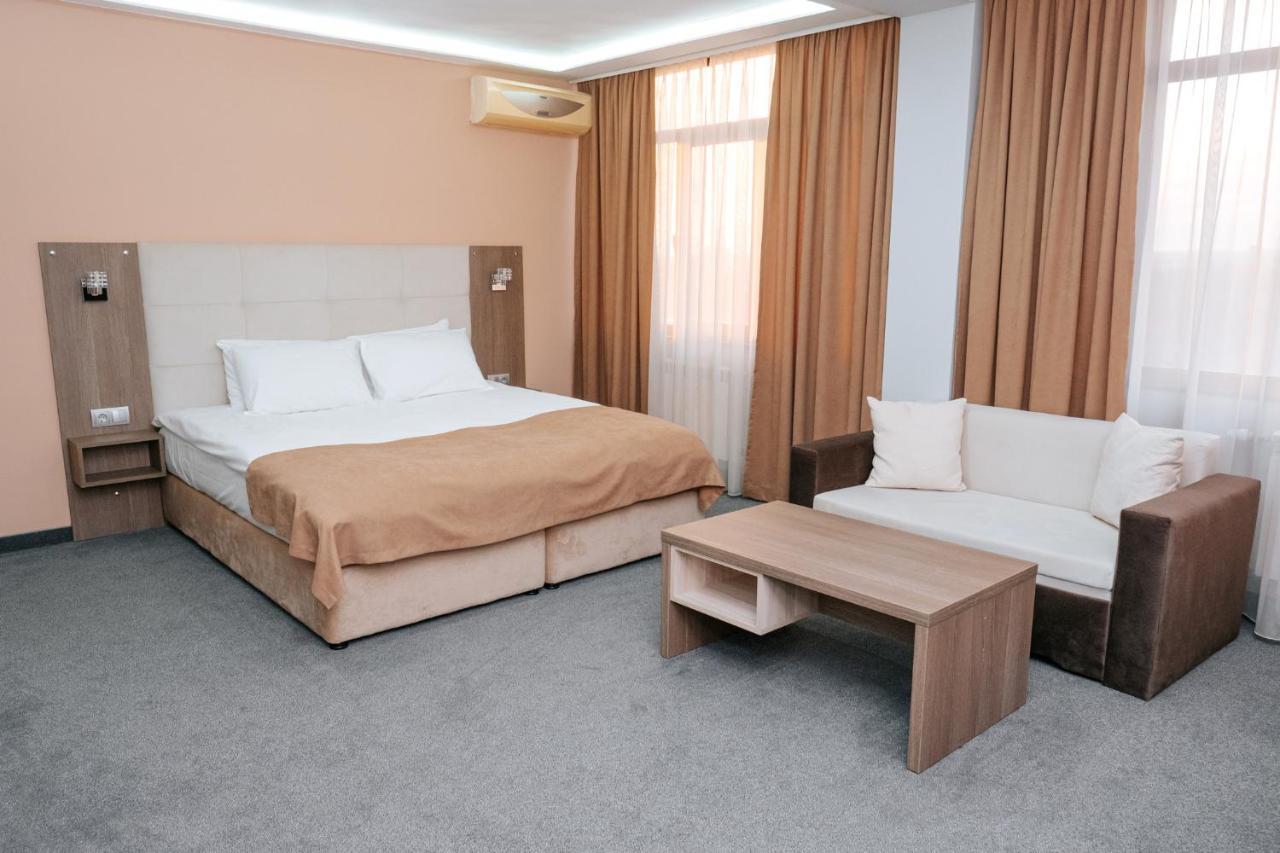 Hotel Tundzha - Renovated! Yambol